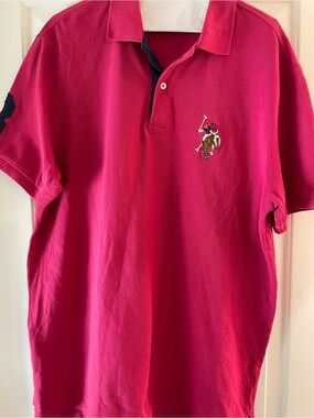 Men’s or Boys Sz L Fuchsia Polo shirt